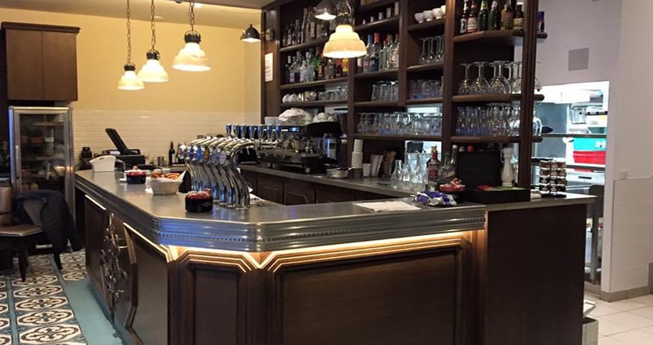 Fabrication d’un bar à Paris